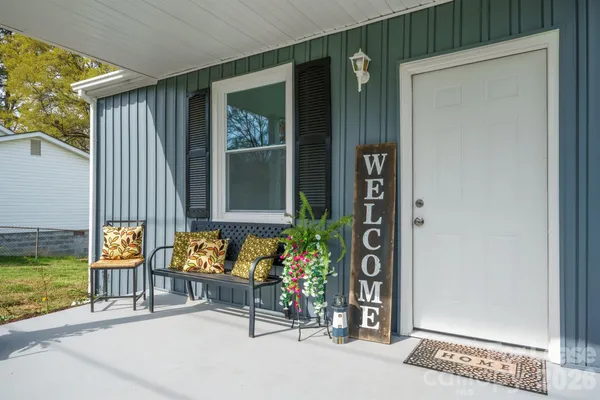 $1,800 | 1417 North Oakwood Street, Gastonia, NC 28052