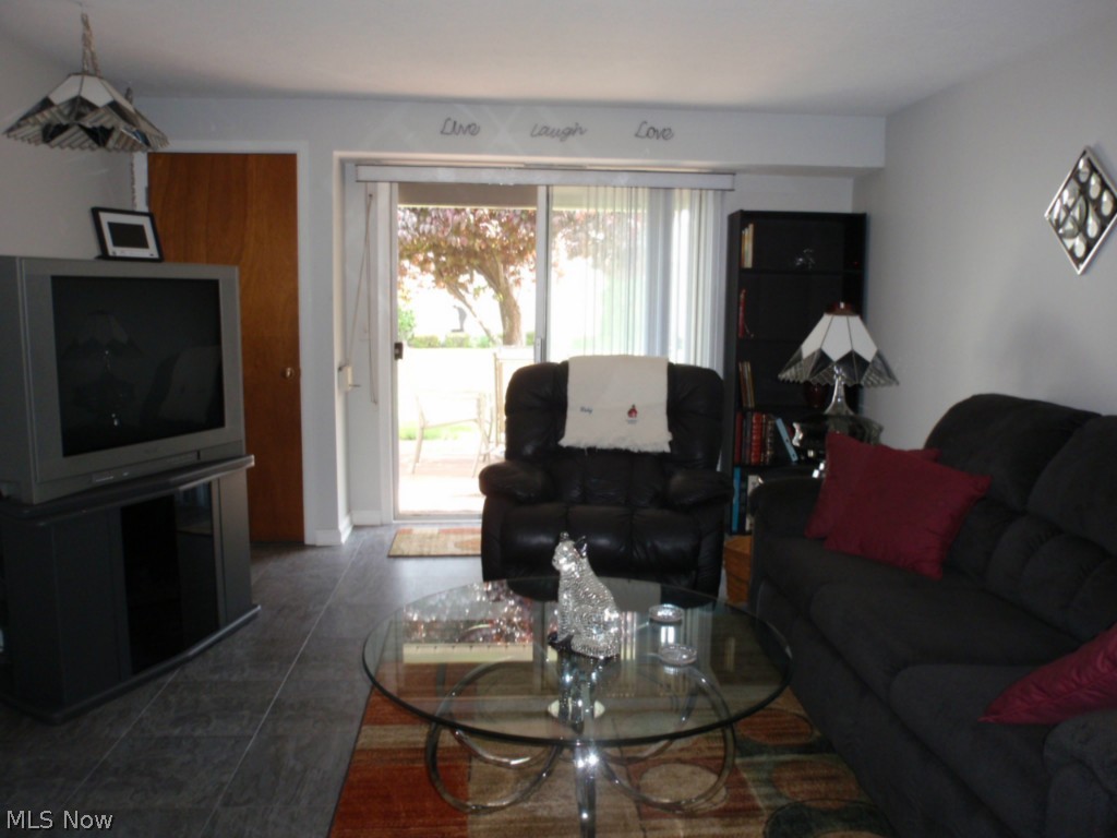 8959 West Ridge Road, Unit A Elyria, OH 44035 - Photo 2 of 14 Gallery Image 2