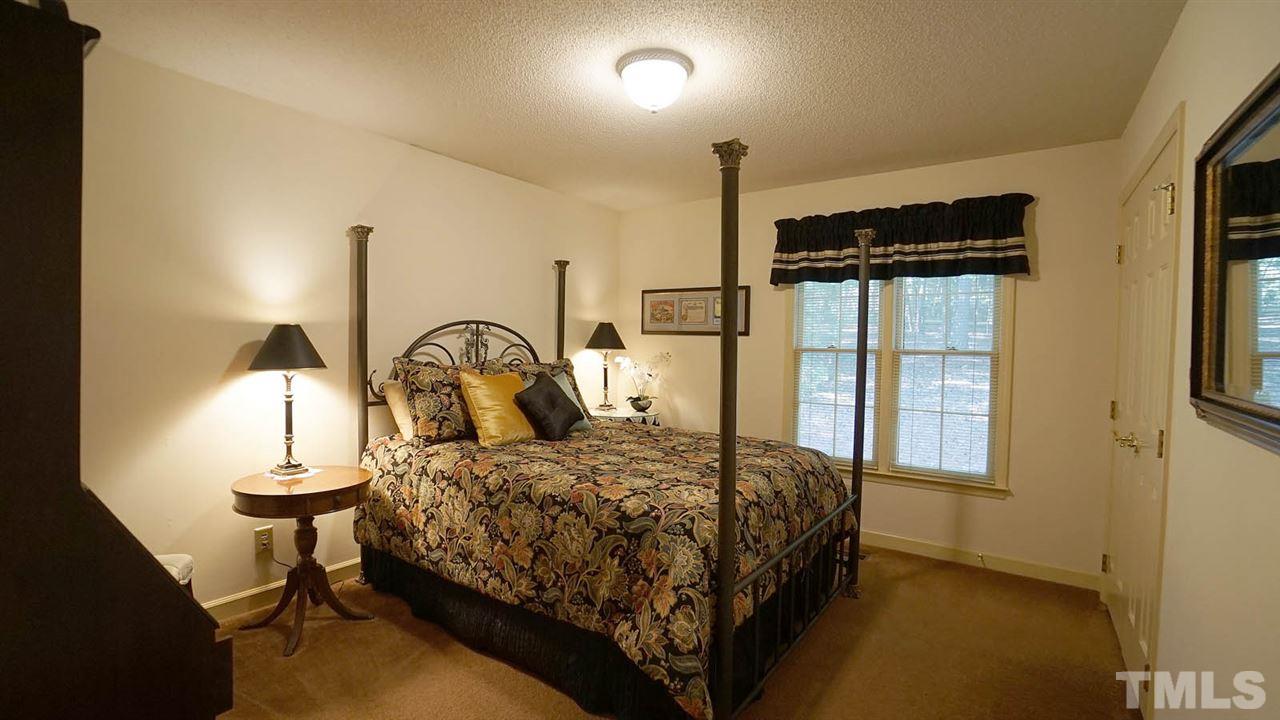 5113 Forest Creek Road Raleigh, NC 27606 - Photo 13 of 30 Gallery Image 13