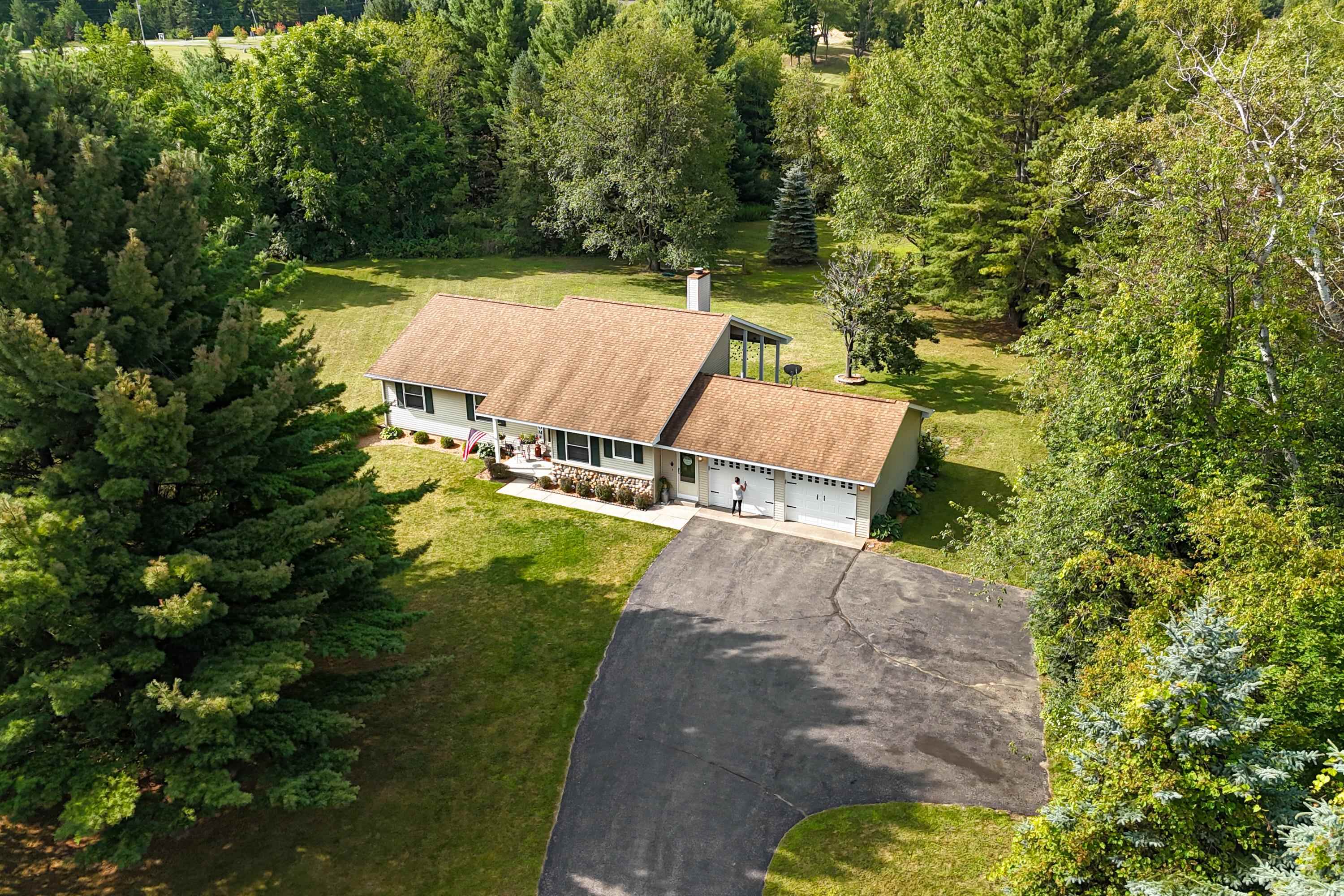 5665 Secor Road Traverse City, MI 49685 - Photo 37 of 54