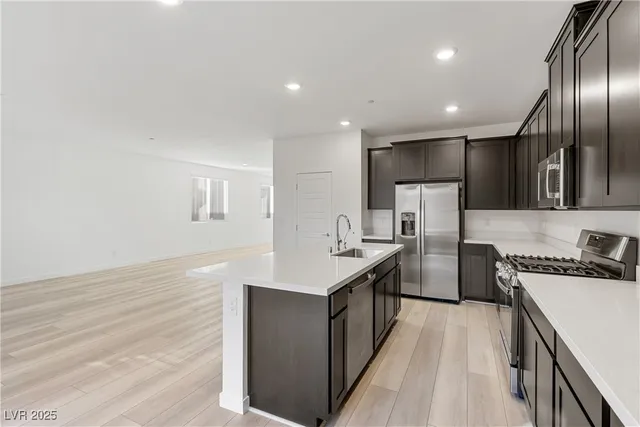 $3,575 | 200 Viento Ridge Street, Henderson, NV 89012