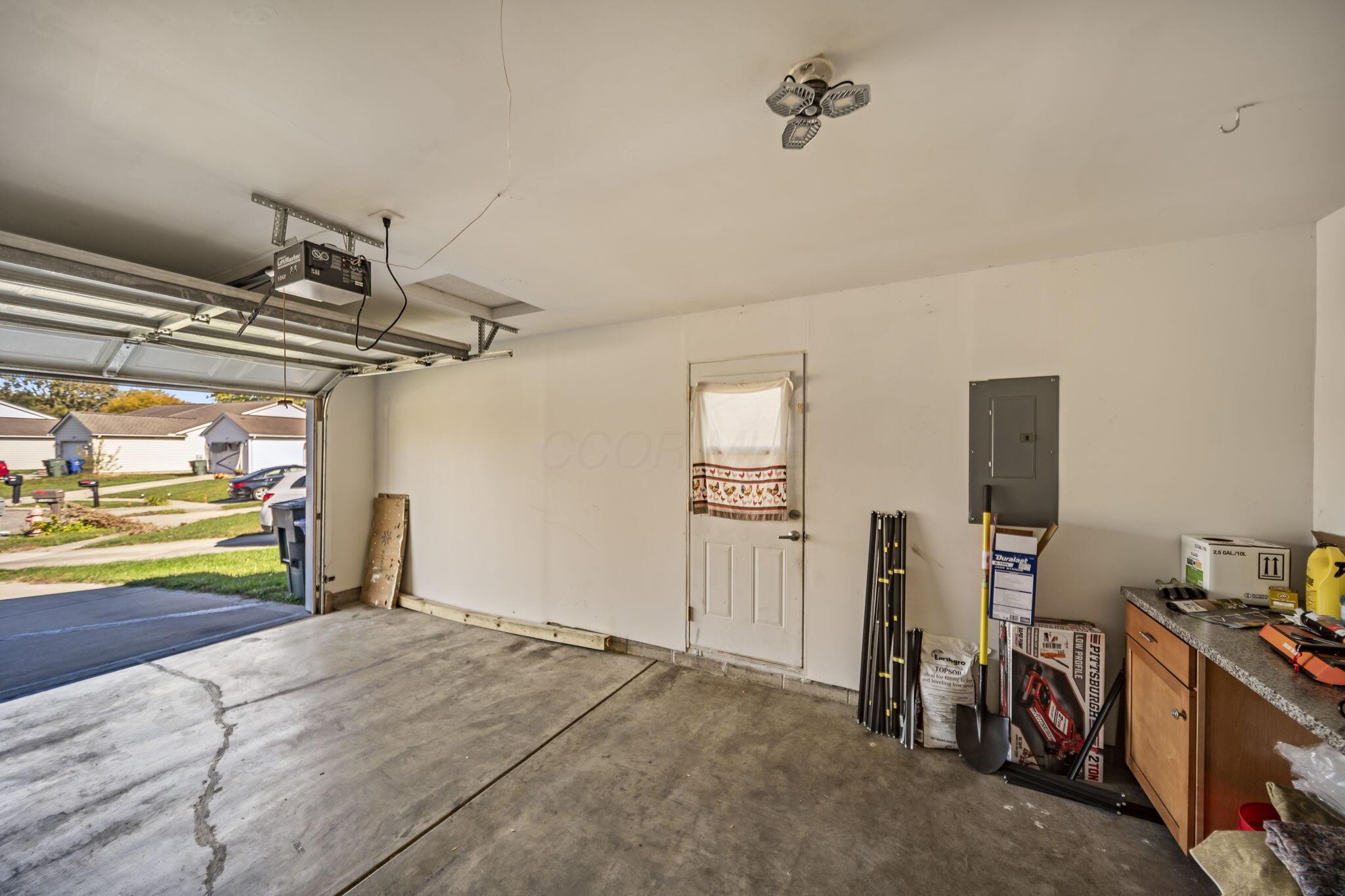 1521 October Ridge Court Columbus, OH 43223 - Photo 50 of 64 50-web-or-mls-DSC09740