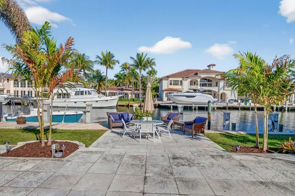 $9,500 | 2871 Northeast 26th Court, Fort Lauderdale, FL 33306