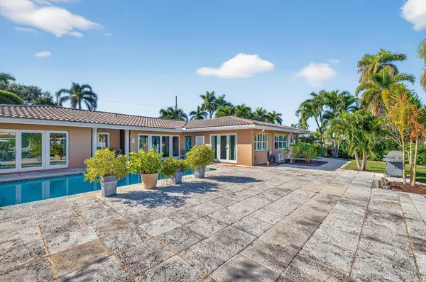 $9,500 | 2871 Northeast 26th Court, Fort Lauderdale, FL 33306