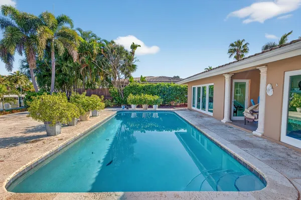 $9,500 | 2871 Northeast 26th Court, Fort Lauderdale, FL 33306