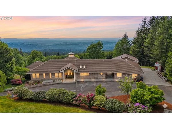 $1,170,000 | 22020 Northeast 260th Place, Battle Ground, WA 98604