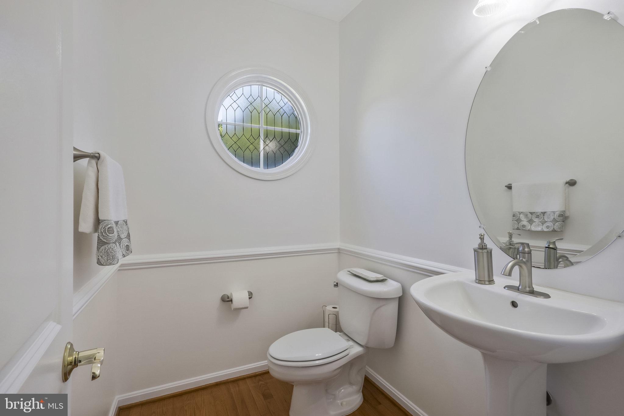 7715 Ridgepark Court Springfield, VA 22153 - Photo 8 of 69 Main Level Powder Room