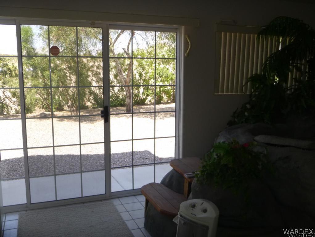 2073 Pegasus Ranch Road Bullhead City, AZ 86429 - Photo 29 of 36 Az Room View to Back Yard