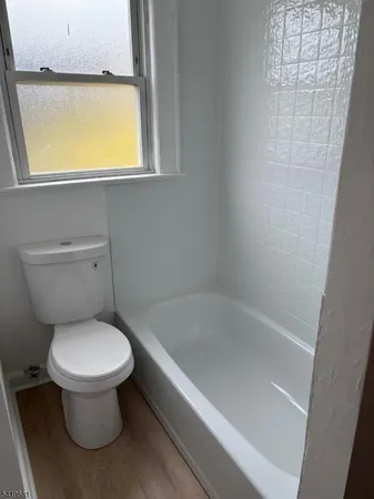 $2,850 | 6 Lackawanna Place, Unit 1R, South Orange, NJ 07079