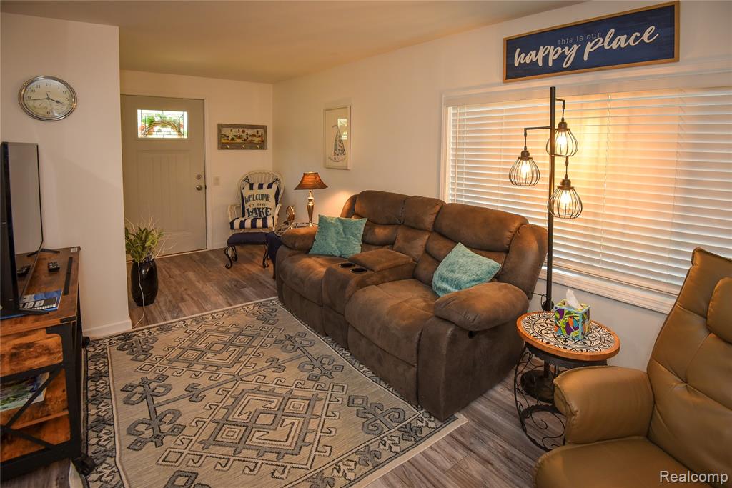 559 Heights Road Lake Orion, MI 48362 - Photo 24 of 85 Gallery Image 24