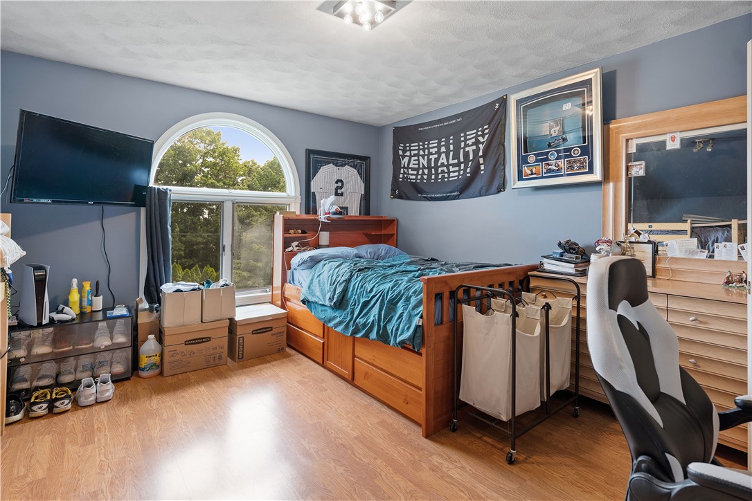 178 Council Rock Road Cranston, RI 02921 - Photo 30 of 40 Gallery Image 30