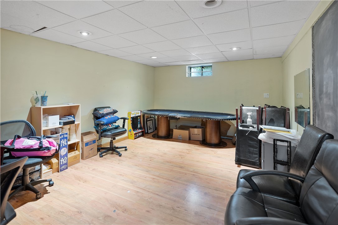 178 Council Rock Road Cranston, RI 02921 - Photo 36 of 40 Gallery Image 36