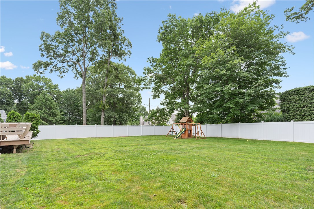 178 Council Rock Road Cranston, RI 02921 - Photo 39 of 40 Gallery Image 39