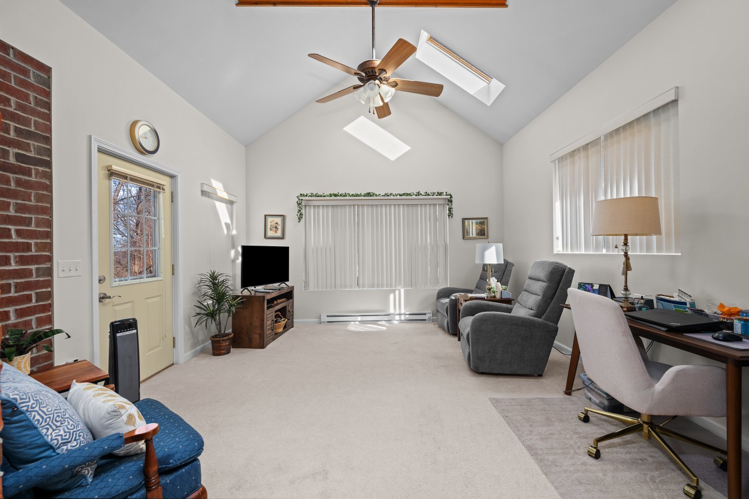 1014 2nd St Court, Unit 1014 Moline, IL 61265 - Photo 3 of 25