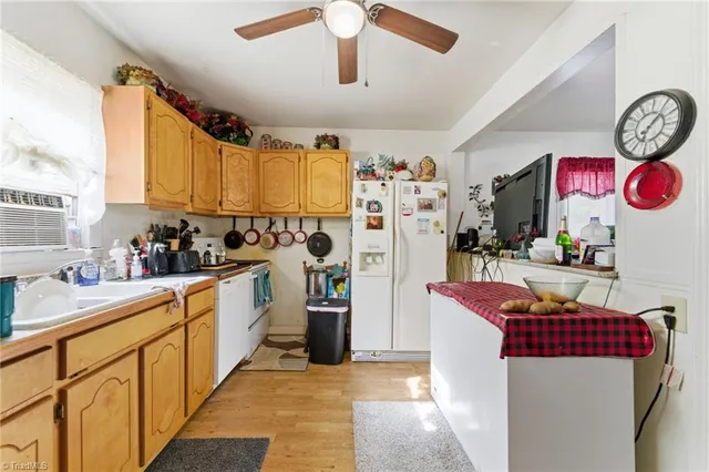 $155,000 | 611 Riverside Drive, Eden, NC 27288