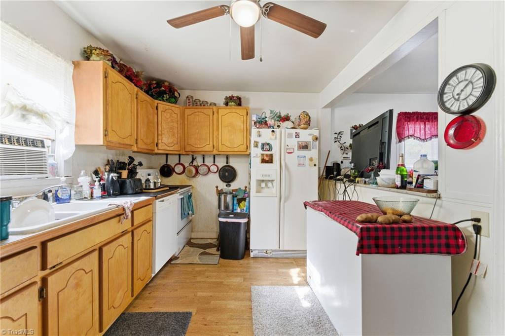 611 Riverside Drive Eden, NC 27288 - Photo 9 of 26