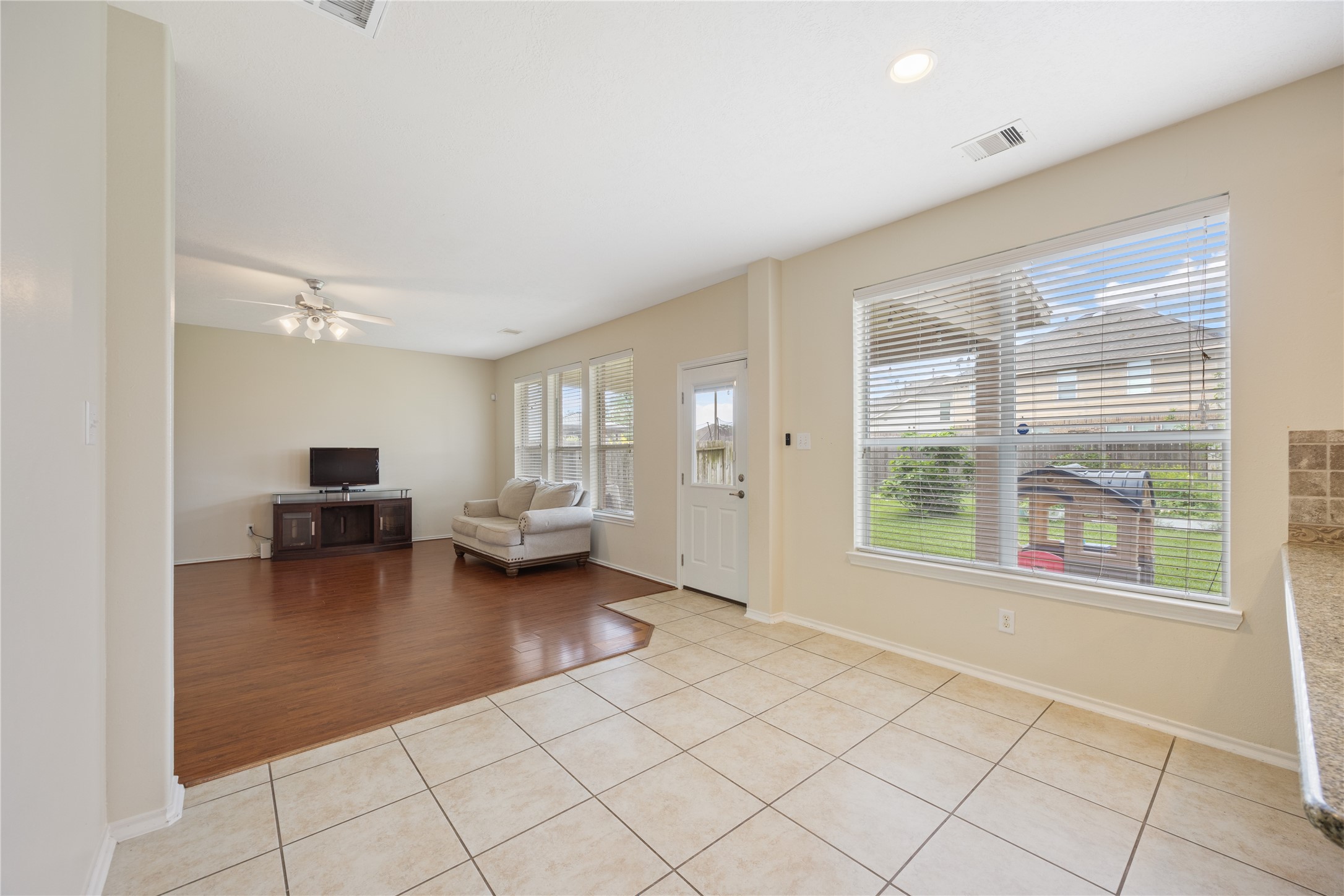 3643 Avalon Spring Lane Spring, TX 77386 - Photo 11 of 42