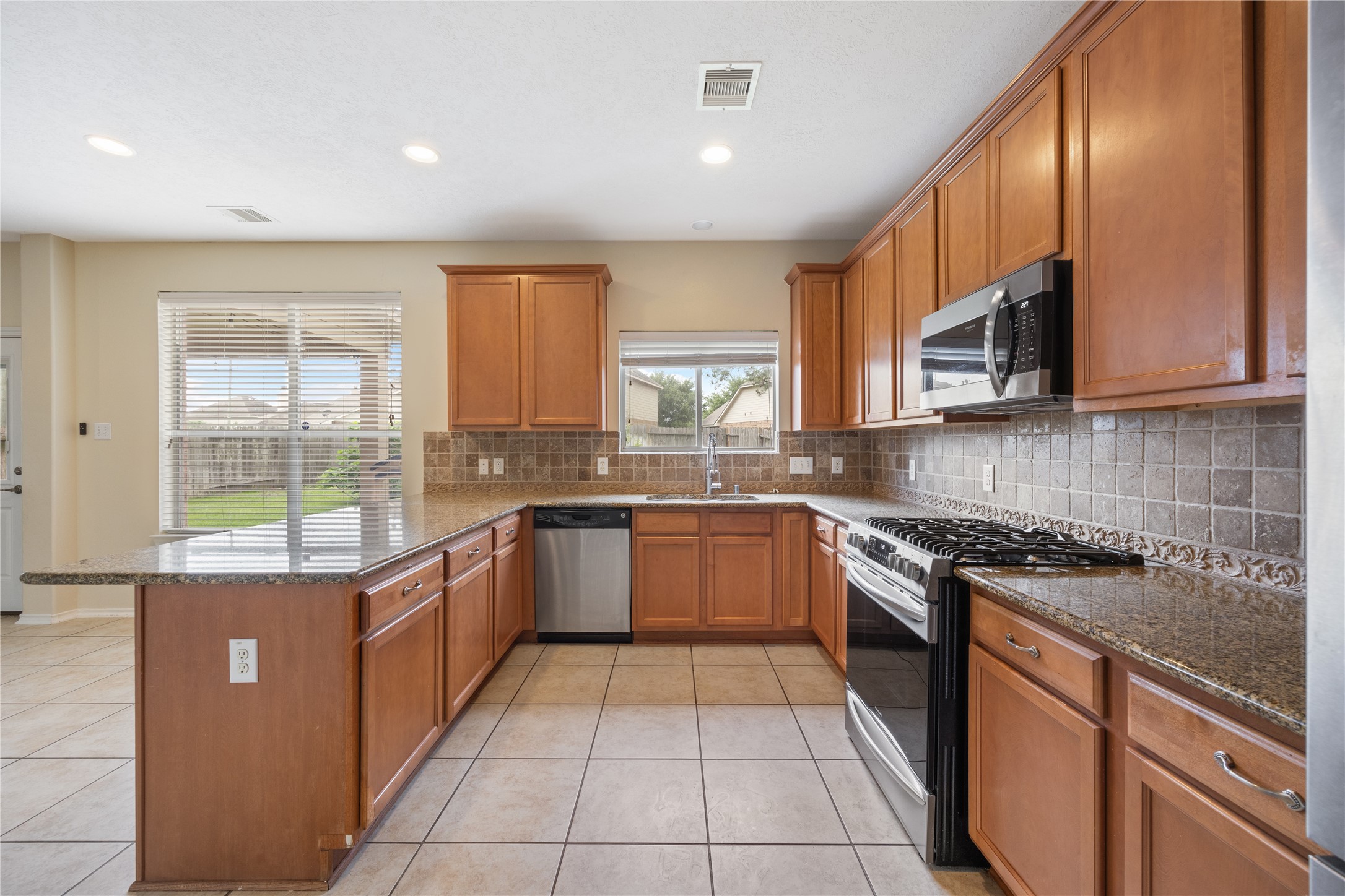 3643 Avalon Spring Lane Spring, TX 77386 - Photo 13 of 42