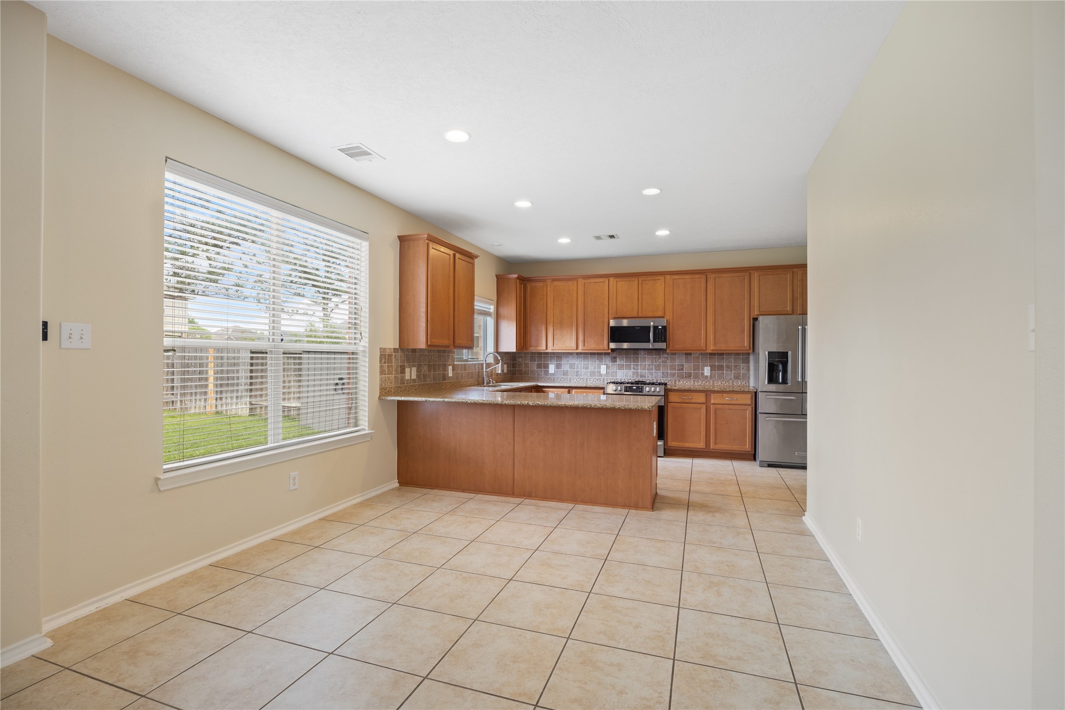 3643 Avalon Spring Lane Spring, TX 77386 - Photo 10 of 42