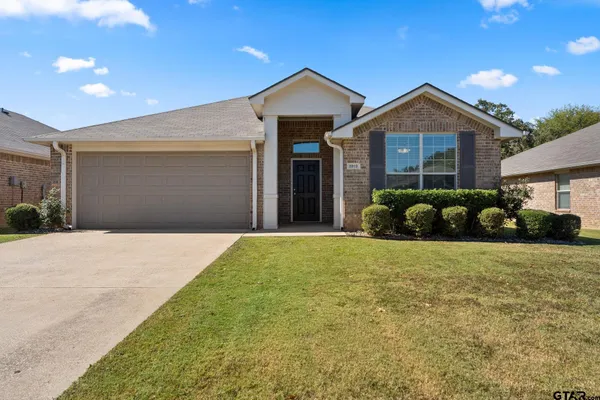 $450,000 | 5933 Pine Cone Lane, Tyler, TX 75707