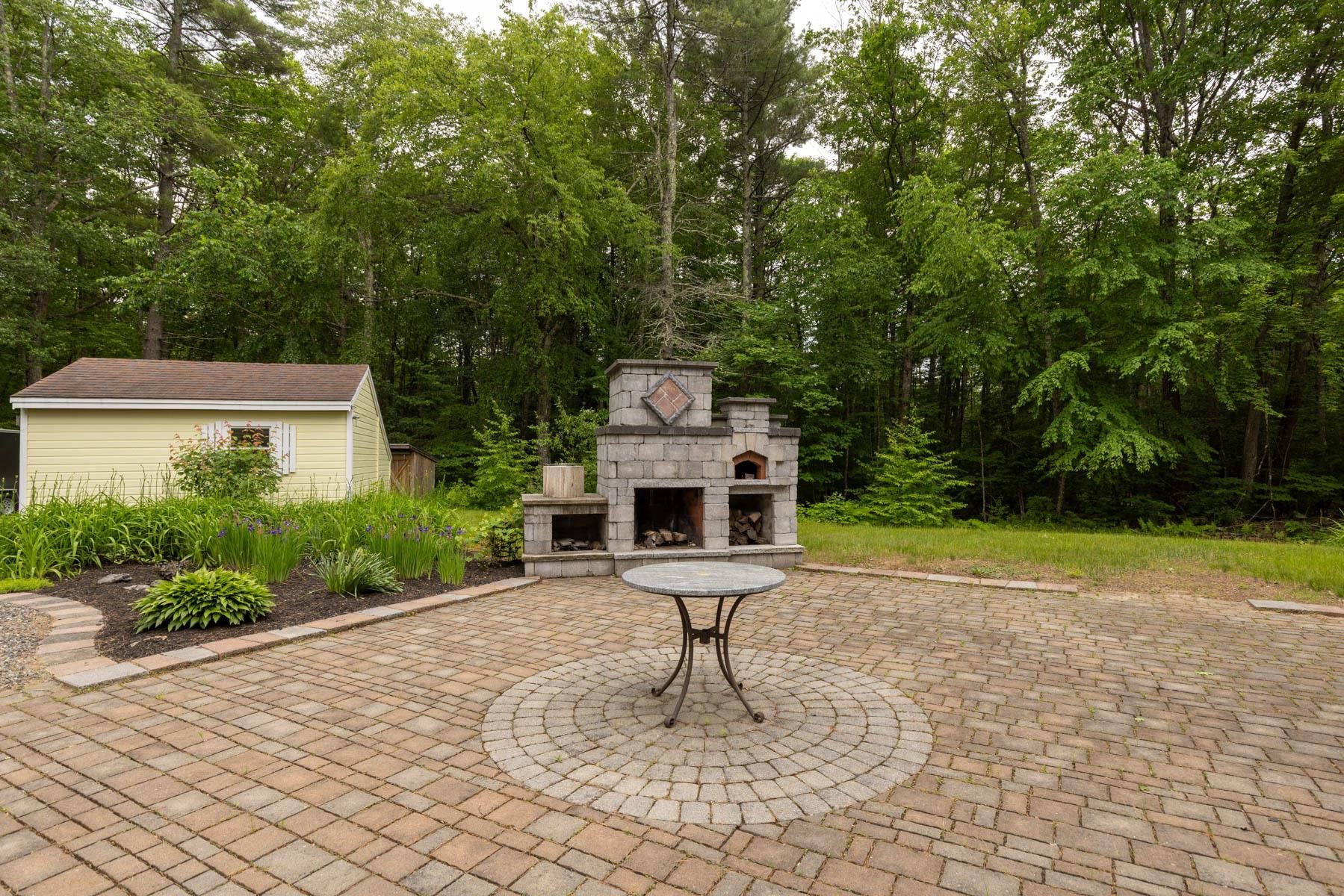 171 Old Bay Road New Durham, NH 03855 - Photo 8 of 49