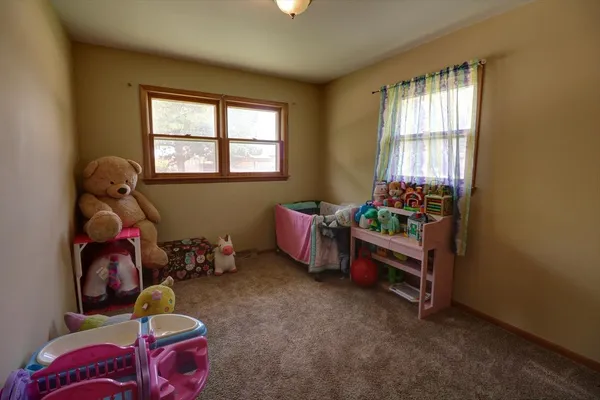 $114,900 | 105 South Wilson Street, Hillsboro, KS 67063