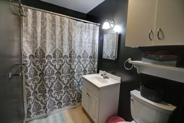 $114,900 | 105 South Wilson Street, Hillsboro, KS 67063