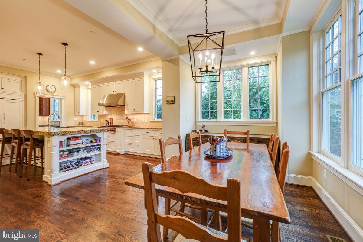 5607 Chesterbrook Road Bethesda, MD 20816 - Photo 23 of 65