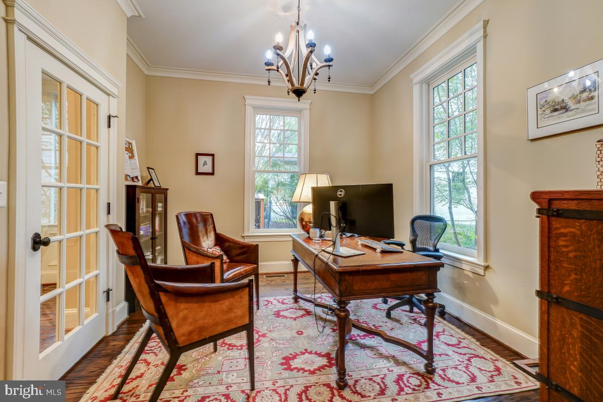 5607 Chesterbrook Road Bethesda, MD 20816 - Photo 25 of 65