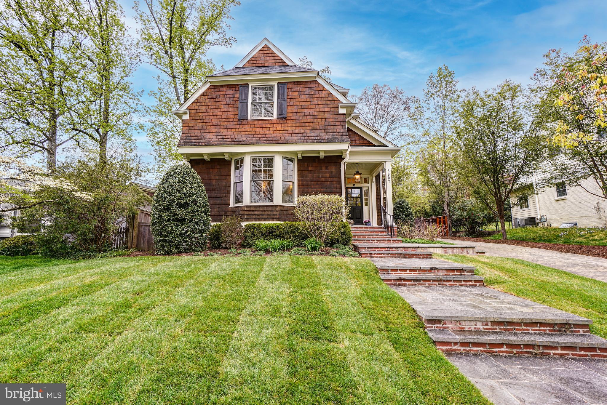 5607 Chesterbrook Road Bethesda, MD 20816 - Photo 5 of 65