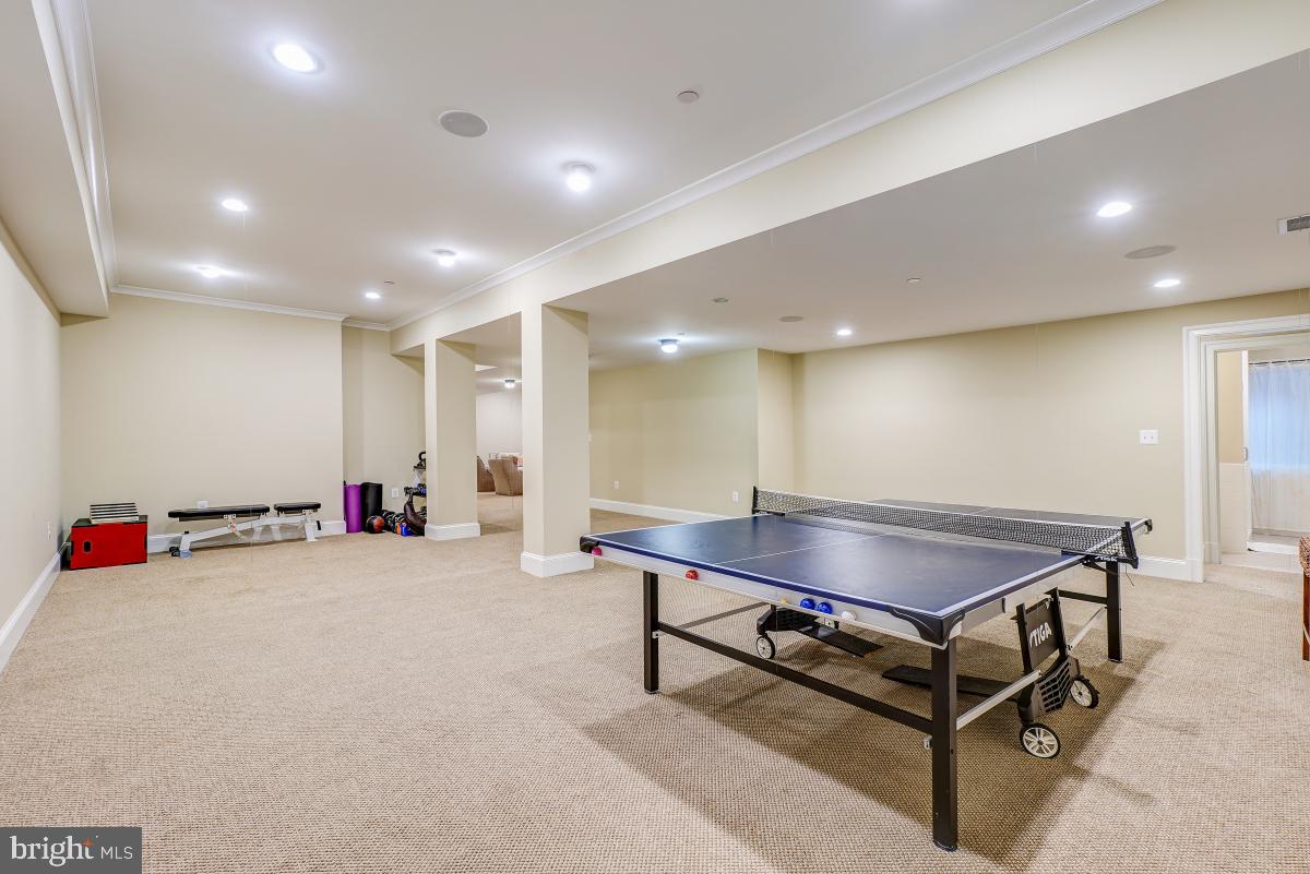 5607 Chesterbrook Road Bethesda, MD 20816 - Photo 54 of 65