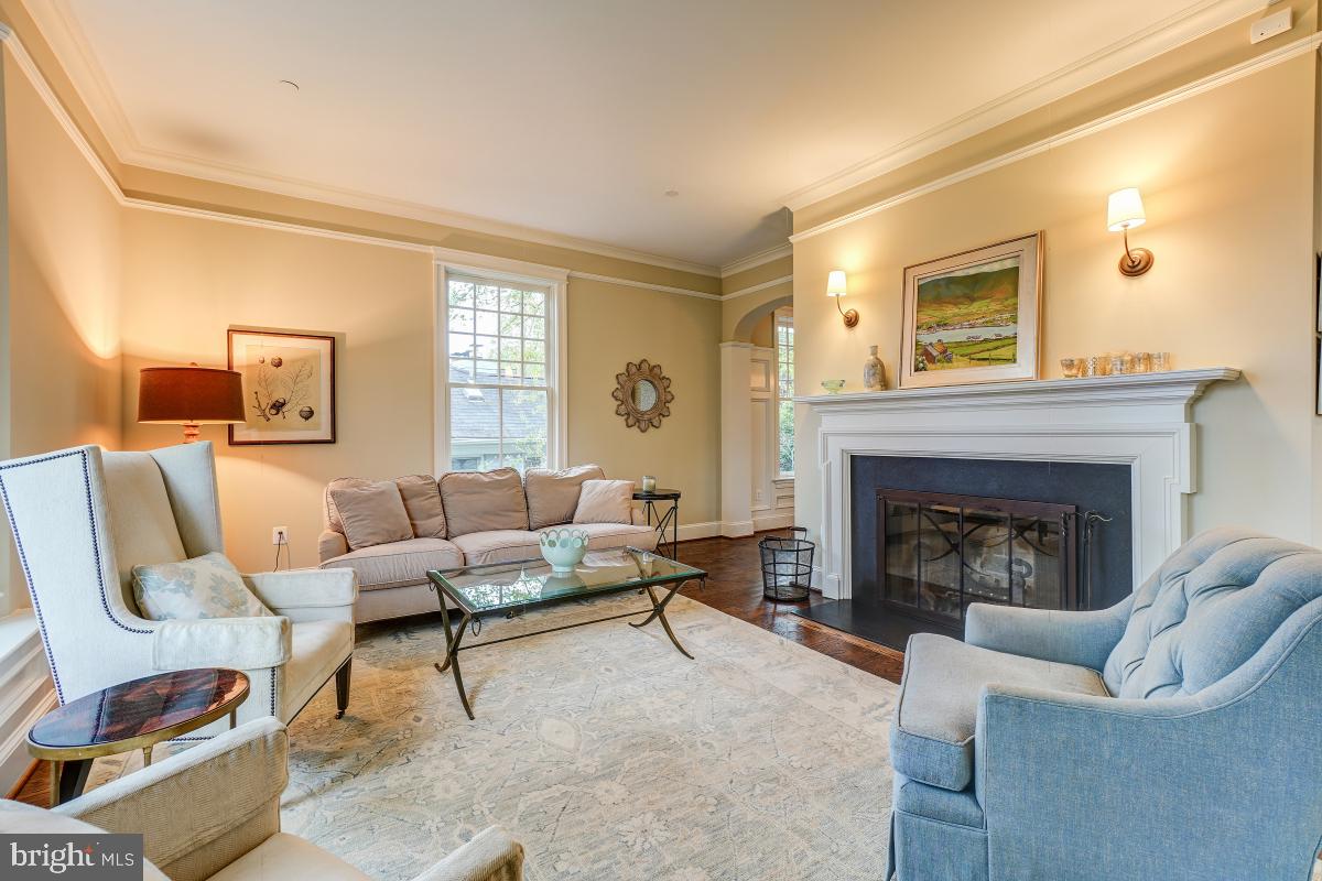 5607 Chesterbrook Road Bethesda, MD 20816 - Photo 10 of 65