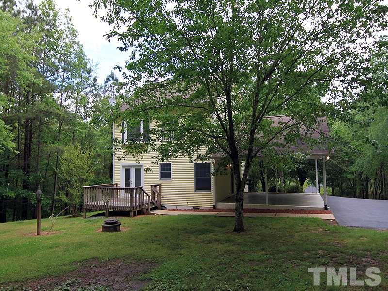 3120 Umstead Road Durham, NC 27712 - Photo 13 of 13 Side Entry, Sidewalk leads to Deck.