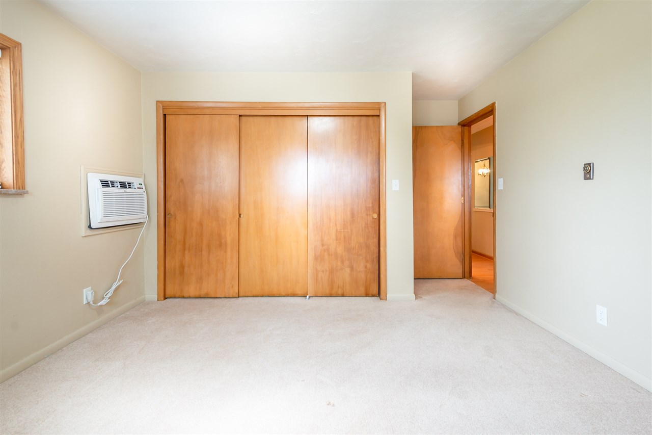 1638 Carroll Road Fort Wayne, IN 46845 - Photo 11 of 22 Gallery Image 11