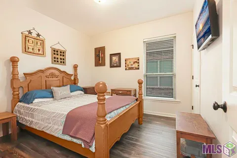 $329,000 | 17104 Sills Drive, Prairieville, LA 70769