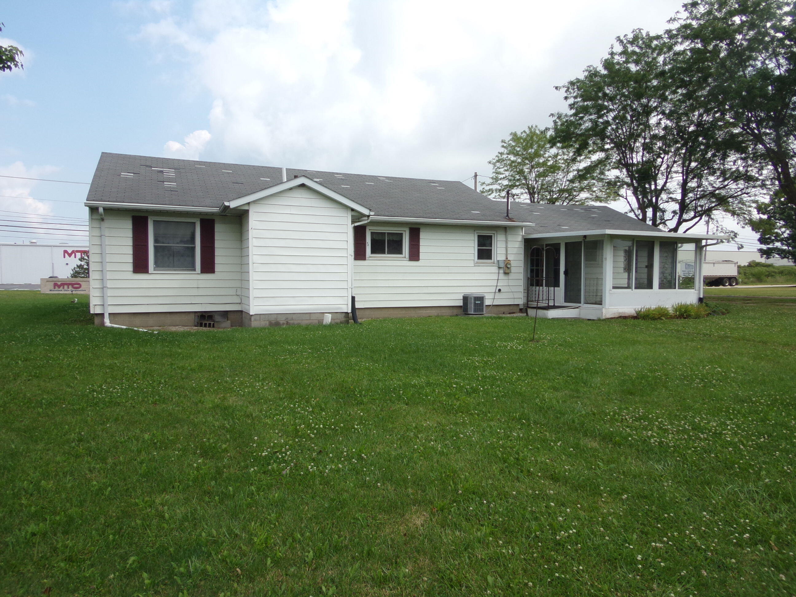 813 McKinley Road St. Marys, OH 45885 - Photo 4 of 31