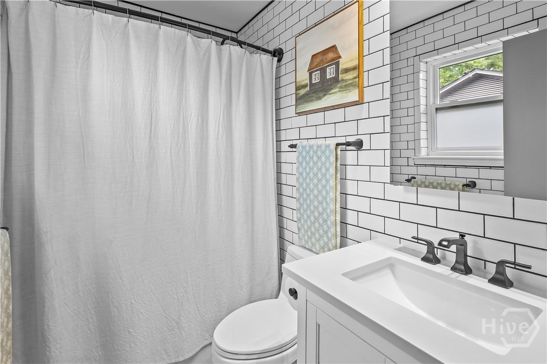 416 Gleason Avenue Pooler, GA 31322 - Photo 19 of 32 Primary Bathroom