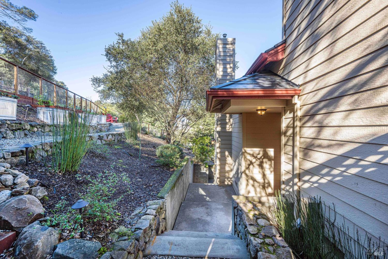 143 Renz Lane Geyserville, CA 95441 - Photo 35 of 42