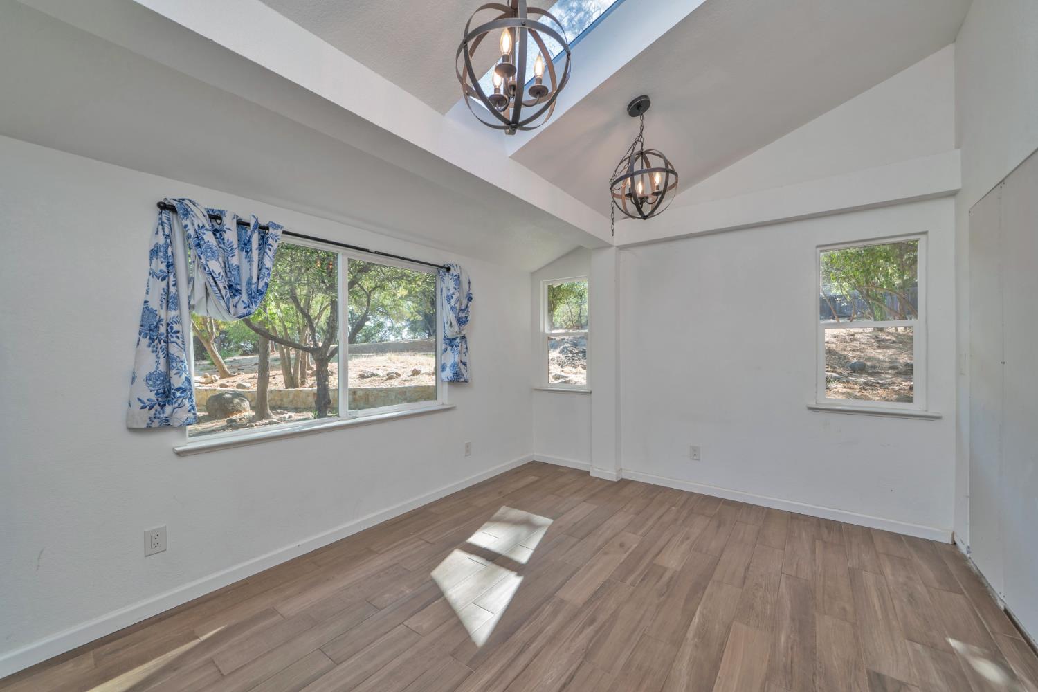 2446 Prado Vista Road Placerville, CA 95667 - Photo 19 of 62 Office, Den or Guest Room?