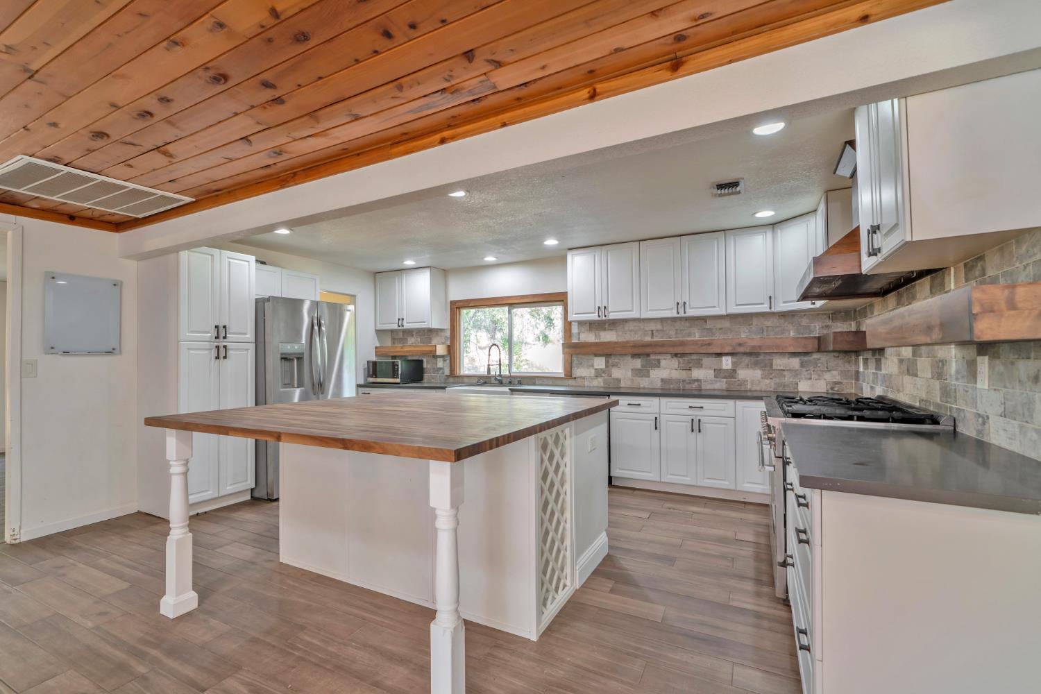 2446 Prado Vista Road Placerville, CA 95667 - Photo 7 of 62