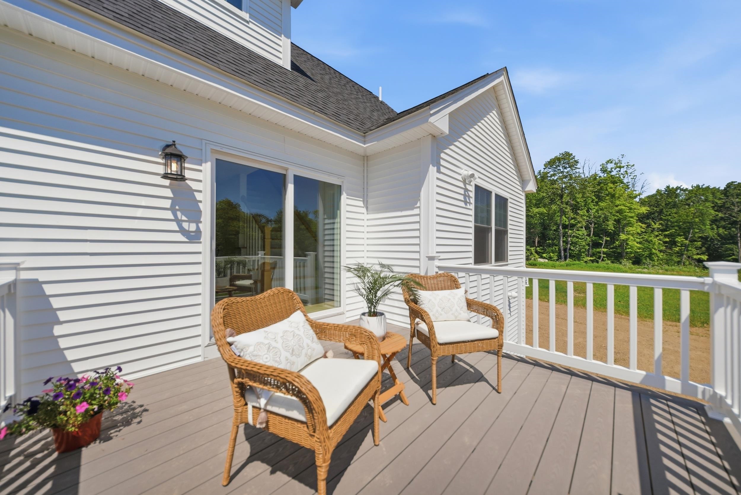 8 Robin Way, Unit 7 Chester, NH 03036 - Photo 39 of 43 Gallery Image 39