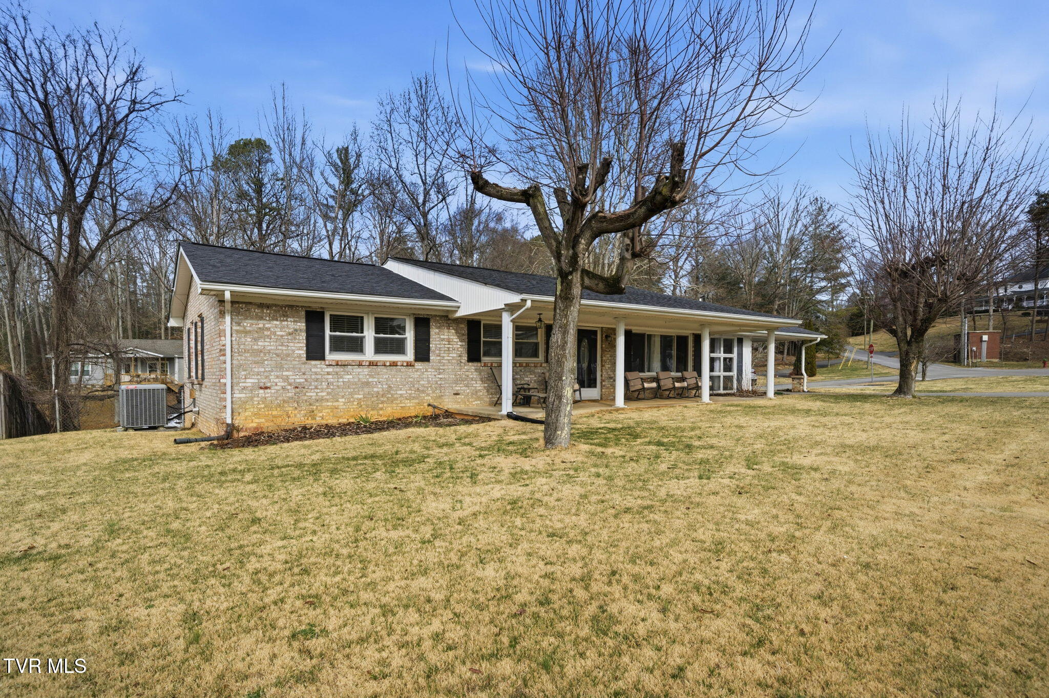 419 North Mohawk Drive Erwin, TN 37650 - Photo 2 of 54 12-web-or-mls-419 N_Mohawk-2