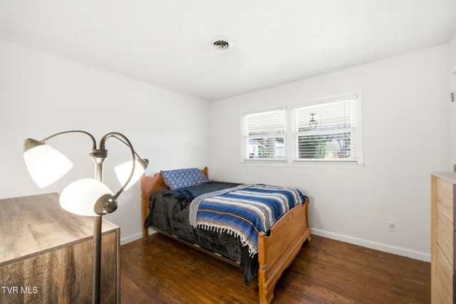 $385,000 | 419 North Mohawk Drive, Erwin, TN 37650