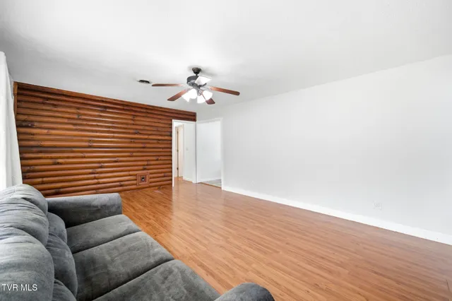 $385,000 | 419 North Mohawk Drive, Erwin, TN 37650