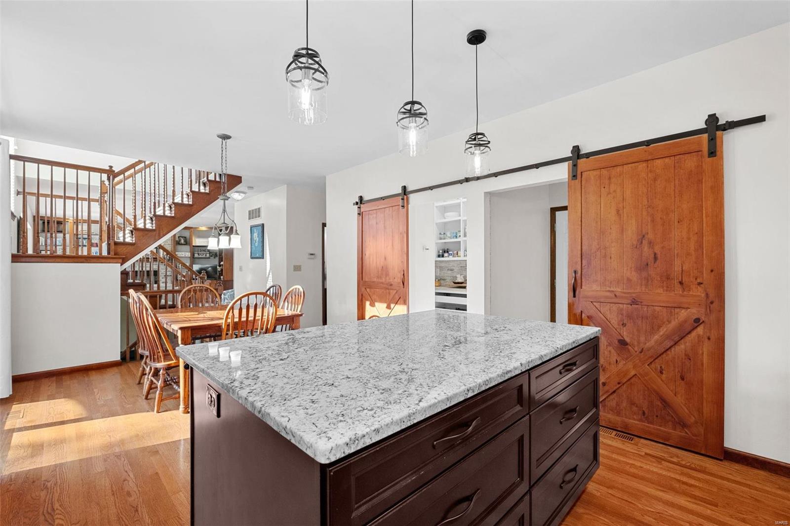 725 Hawk Run Drive O'Fallon, MO 63368 - Photo 7 of 61