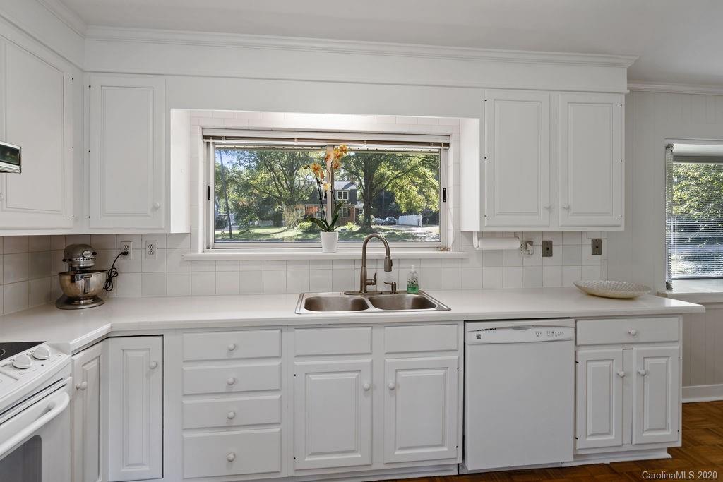 6200 Sharon Road Charlotte, NC 28210 - Photo 12 of 44 Gallery Image 12