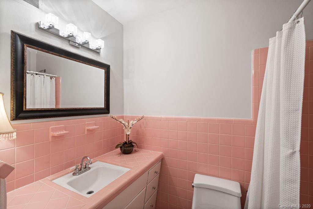 6200 Sharon Road Charlotte, NC 28210 - Photo 23 of 44 Gallery Image 23