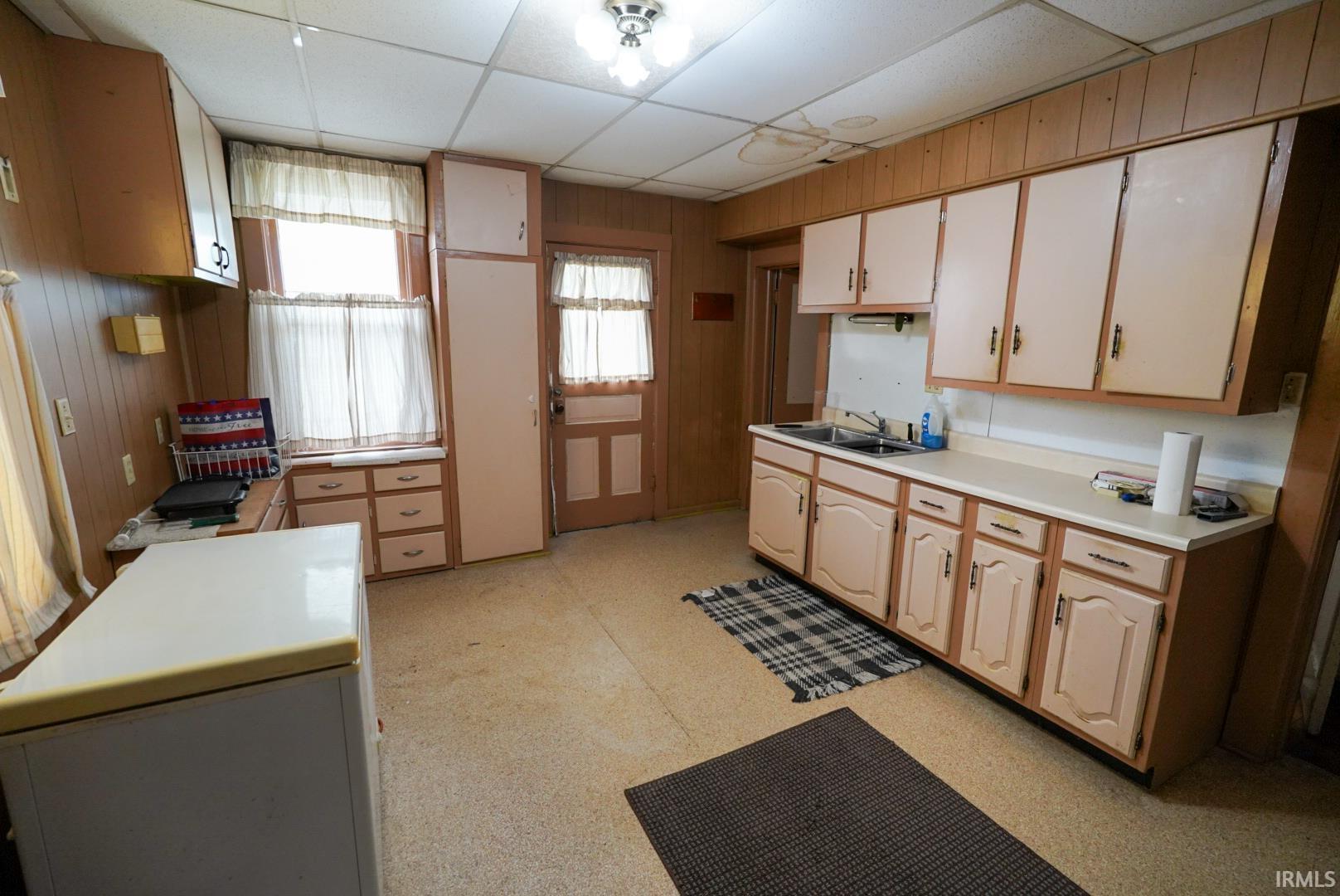331 West 5th Street Jasper, IN 47546 - Photo 7 of 14