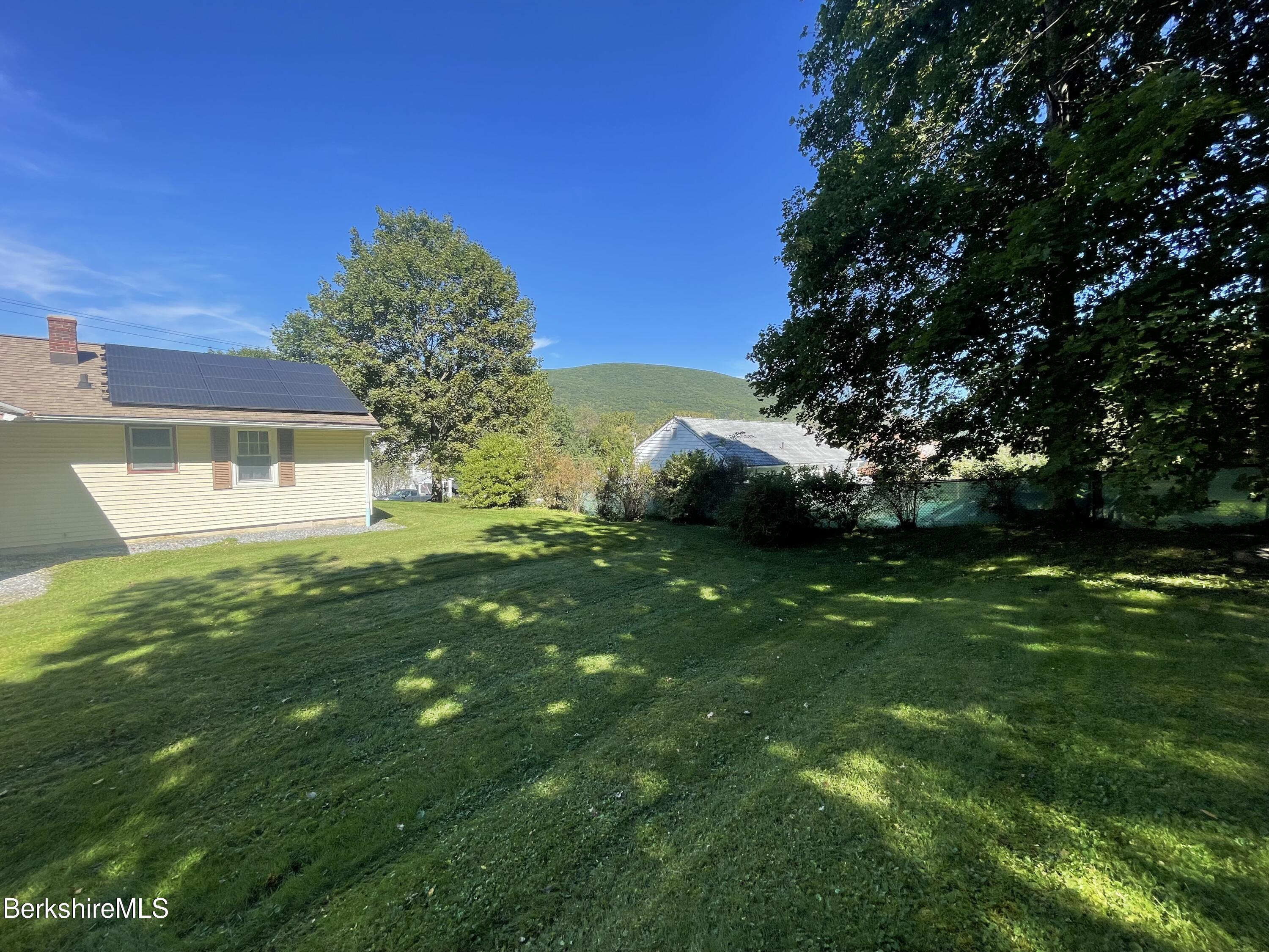 266 Notch Road North Adams, MA 01247 - Photo 20 of 20 IMG-1516