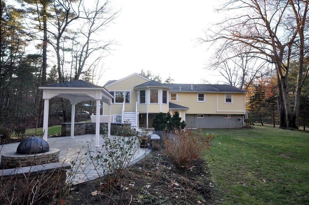 72 Crimson Road Billerica, MA 01821 - Photo 1 of 37